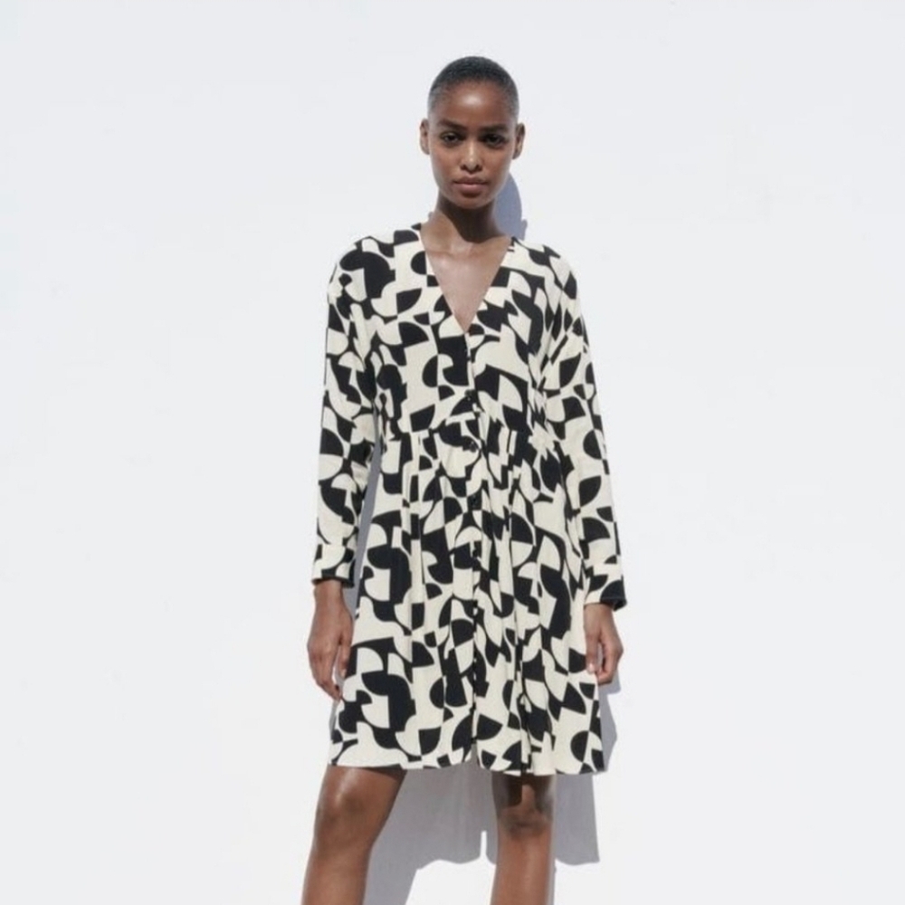 Zara Geometric Dress size L